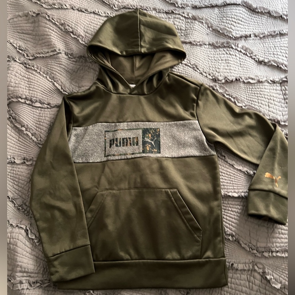 Boys Puma Hoodie/Sweatshirt